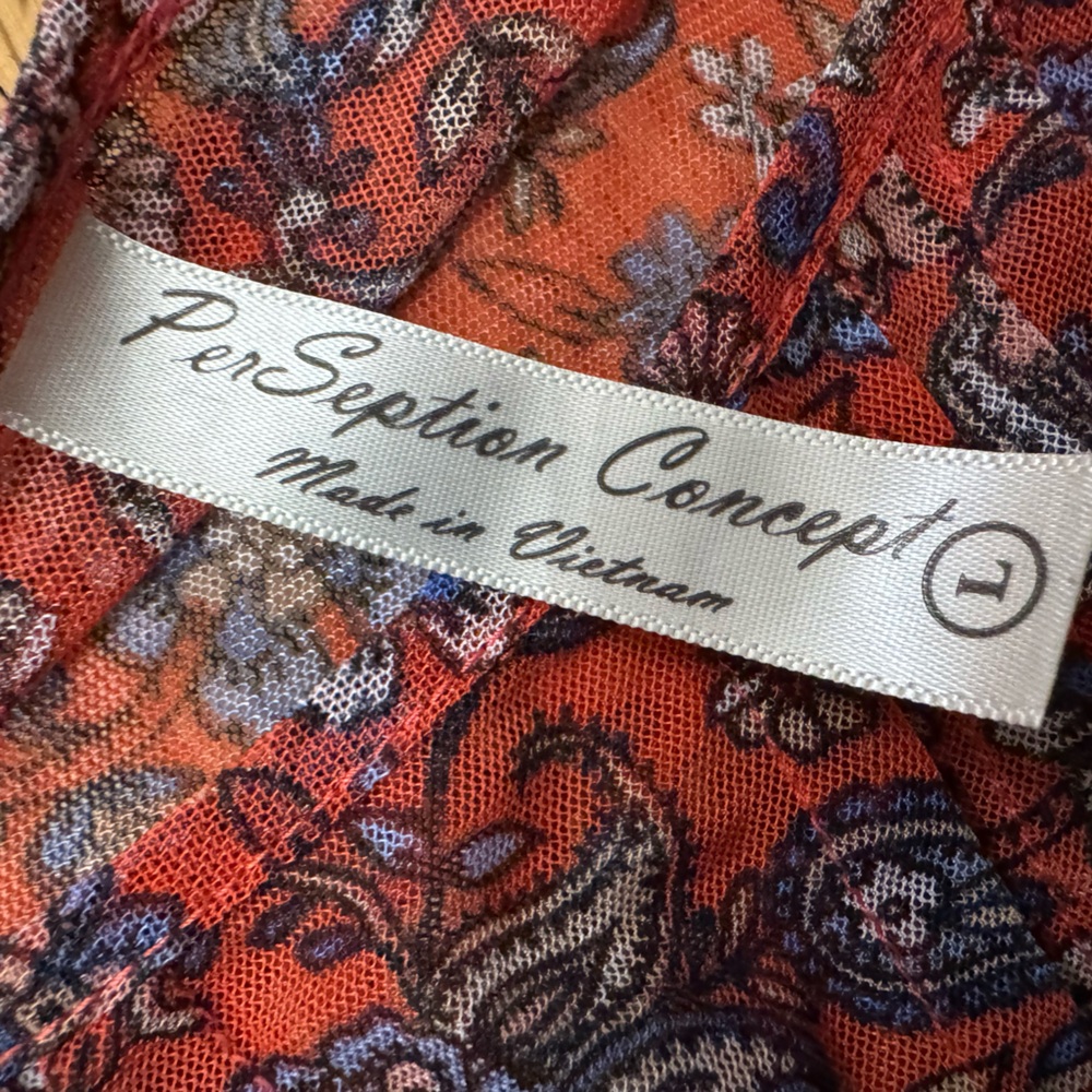 PerSeption Concept Sheer Floral Blouse - Picture 4 of 5